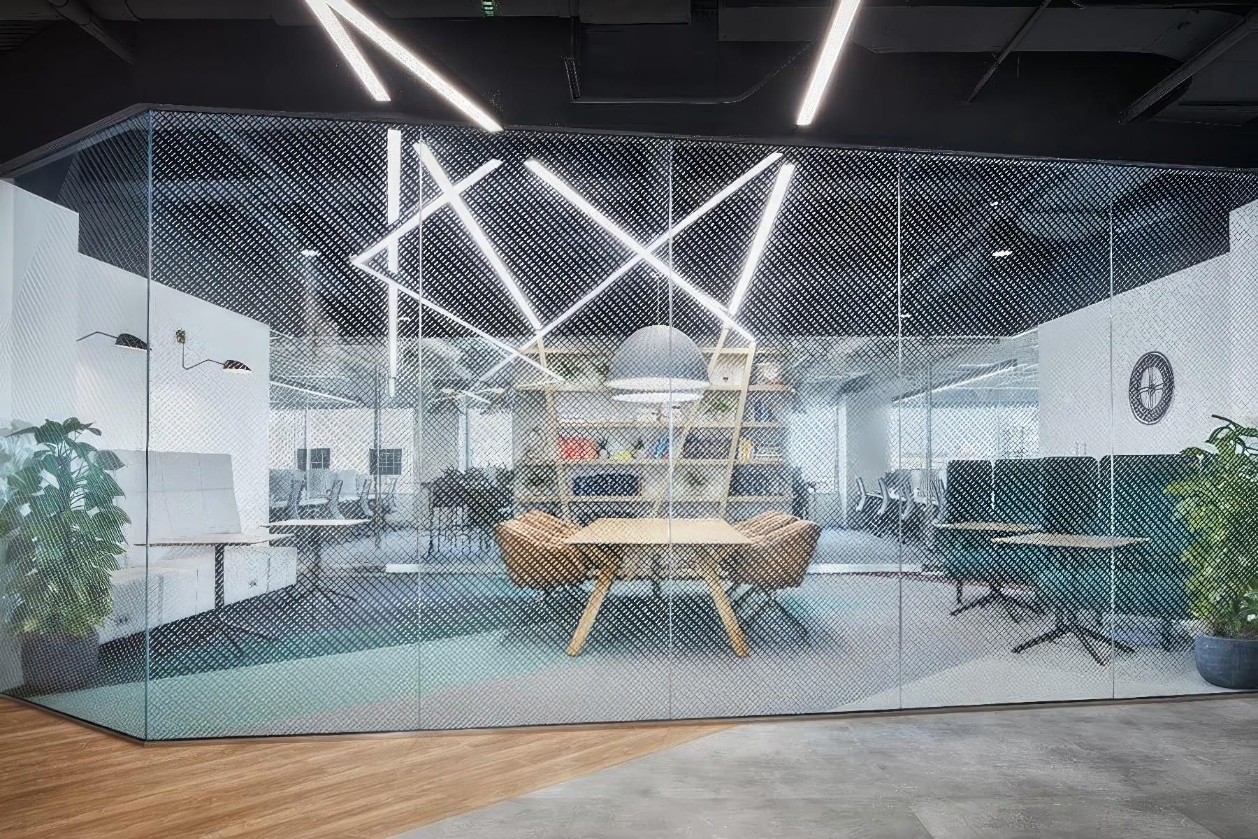 Beam3 photo pendant BLK conference room Upwork Mountain View California 01 WEB