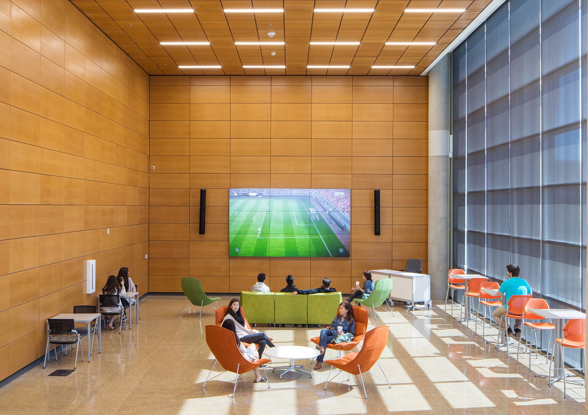 UT Dallas Student Services Beam 4 1